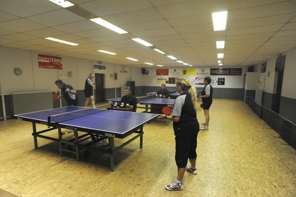 BEKER     (97)